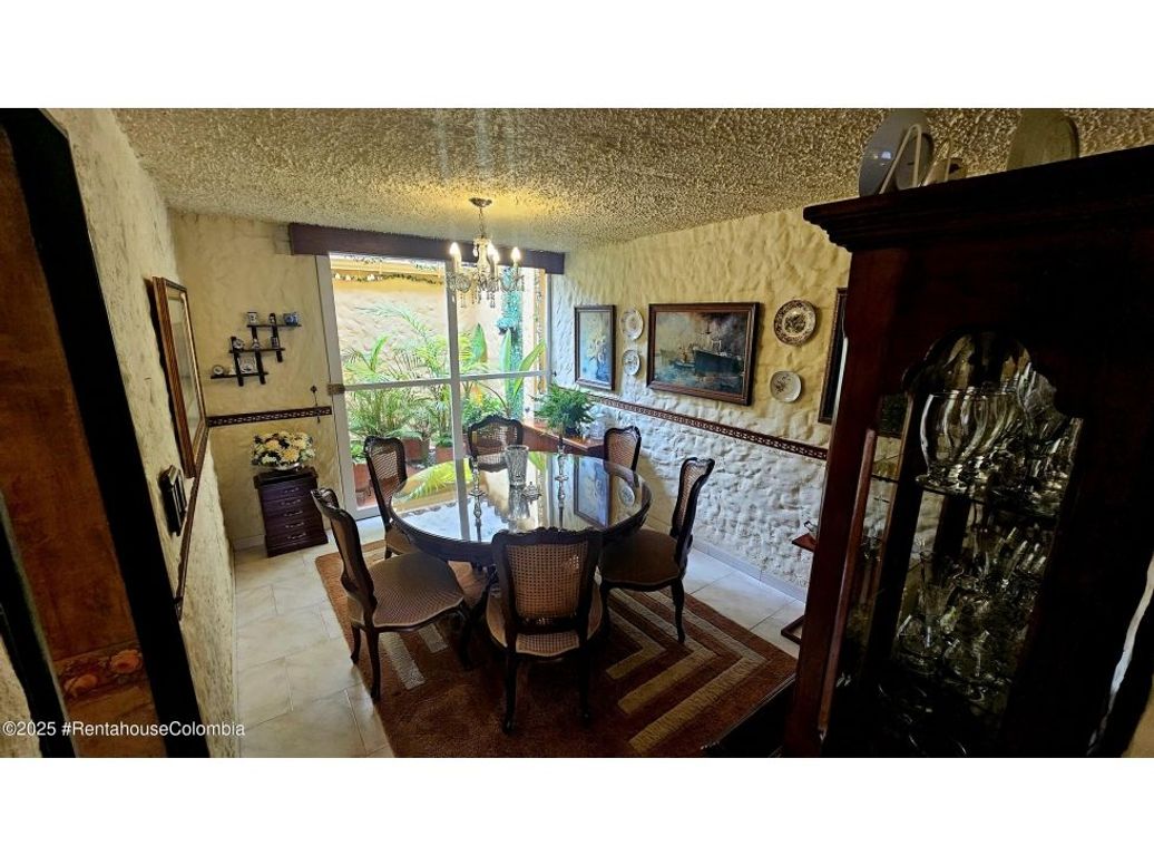 Casa de 3 alcobas en venta en Cedritos, Bogotá, 130 m² · foto 7 de 20