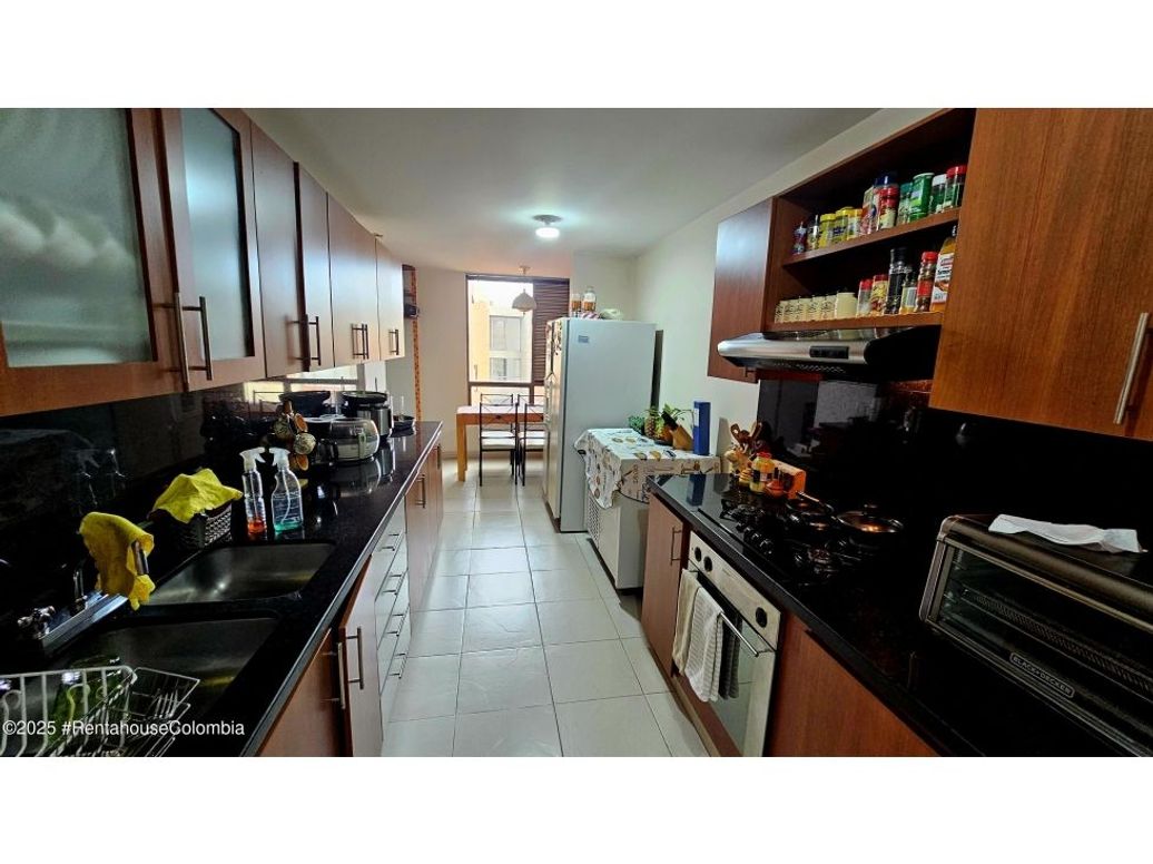 Apartamento de 3 alcobas en venta en Nuevo Country, Bogotá, 303 m² · foto 7 de 20