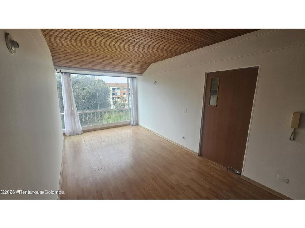 Apartamento de 3 alcobas en venta en Victoria Norte, Bogotá, 67 m² · foto 3 de 18