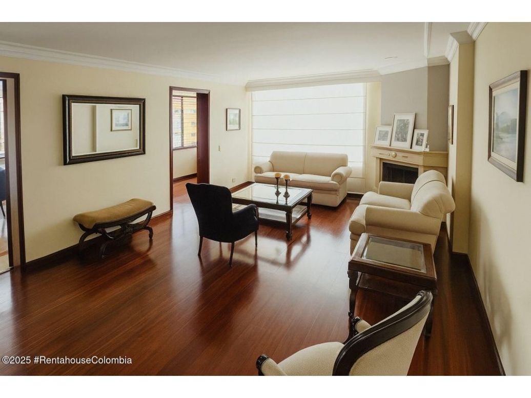 Apartamento de 4 alcobas en venta en La Calleja, Bogotá, 230 m² · foto 7 de 20