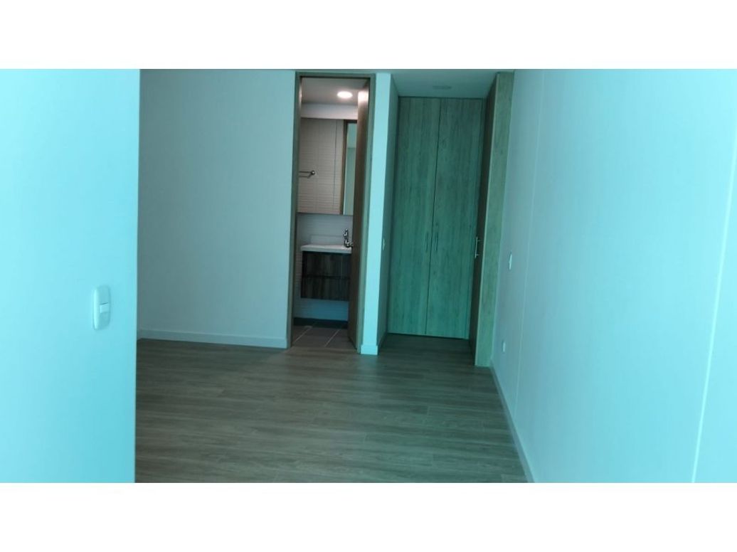 Apartamento en venta en Usaquén, Bogotá · foto 10 de 18