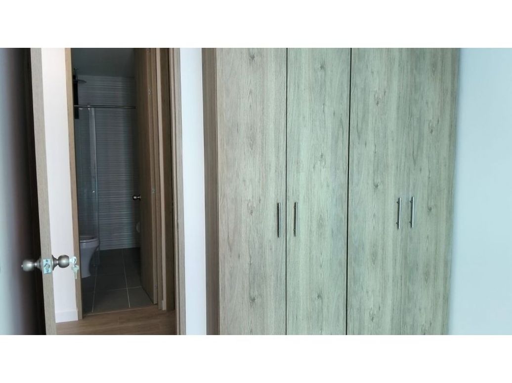 Apartamento en venta en Usaquén, Bogotá · foto 14 de 18