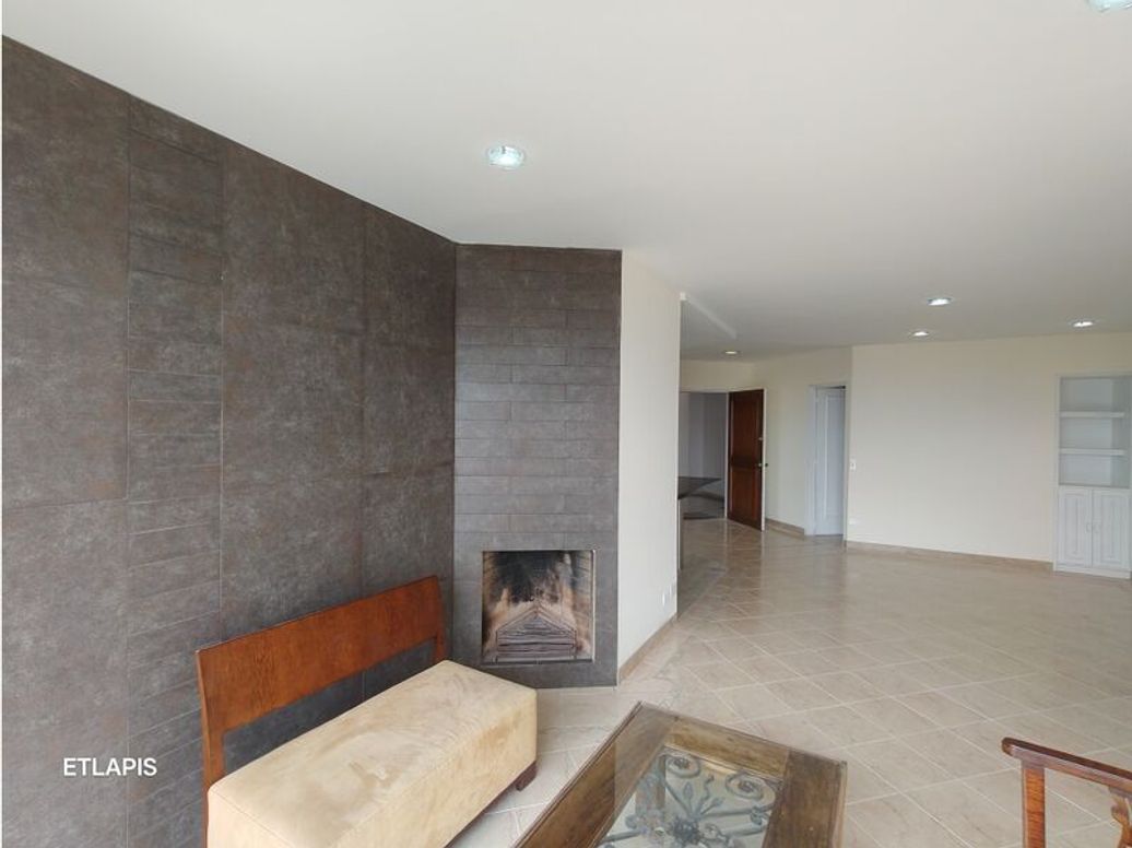 Apartamento de 3 alcobas en venta en Ub. Santa Coloma, Bogotá, 110 m² · foto 12 de 20