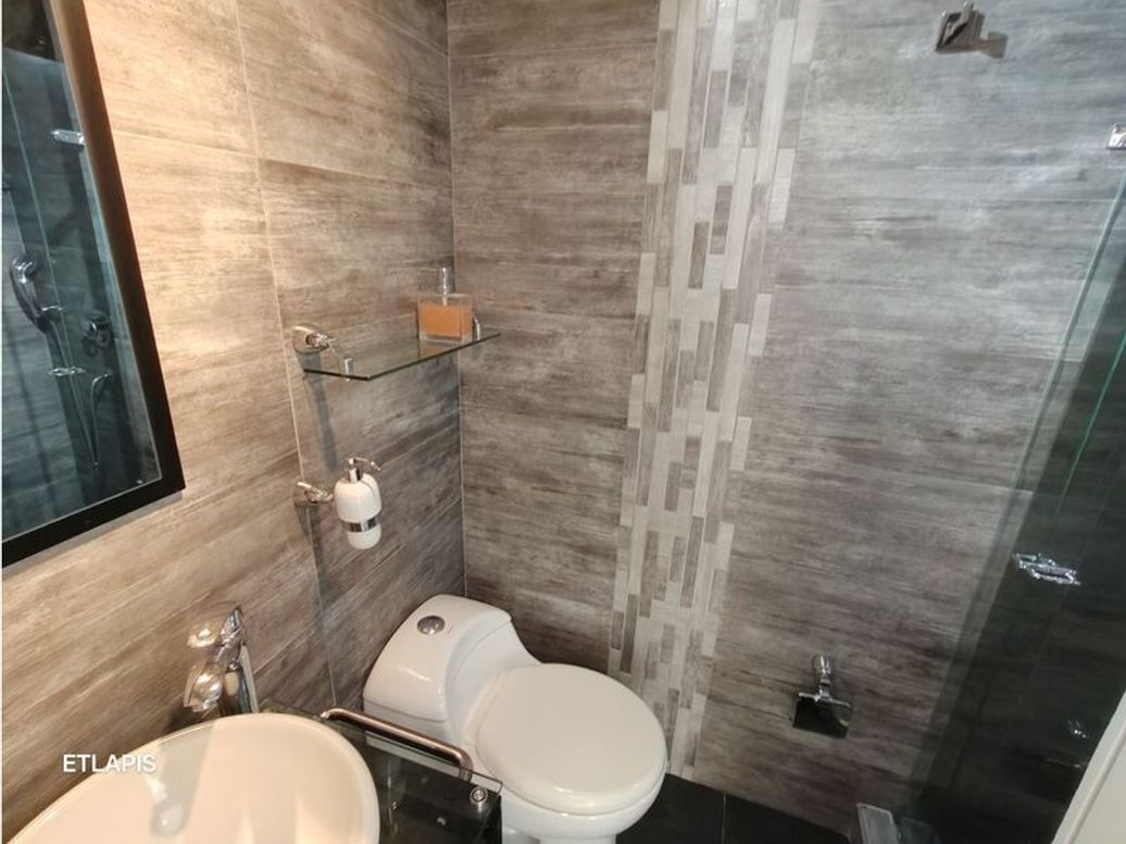 Apartamento de 3 alcobas en venta en Ub. Santa Coloma, Bogotá, 110 m² · foto 14 de 20