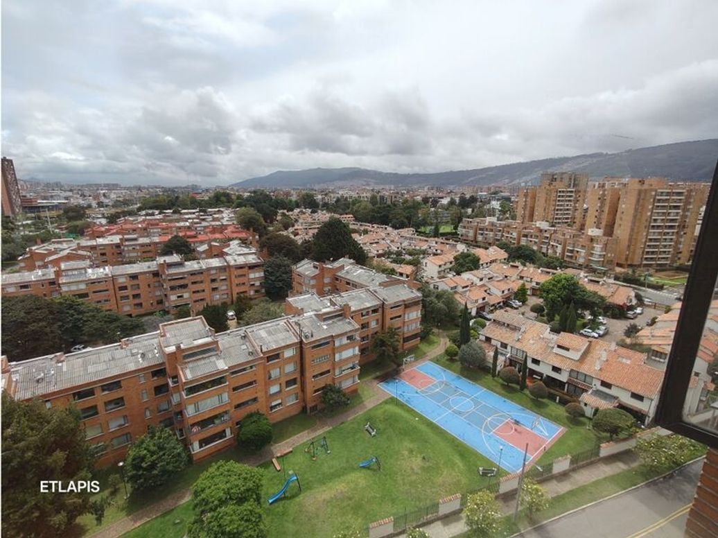 Apartamento de 3 alcobas en venta en Ub. Santa Coloma, Bogotá, 110 m² · foto 16 de 20