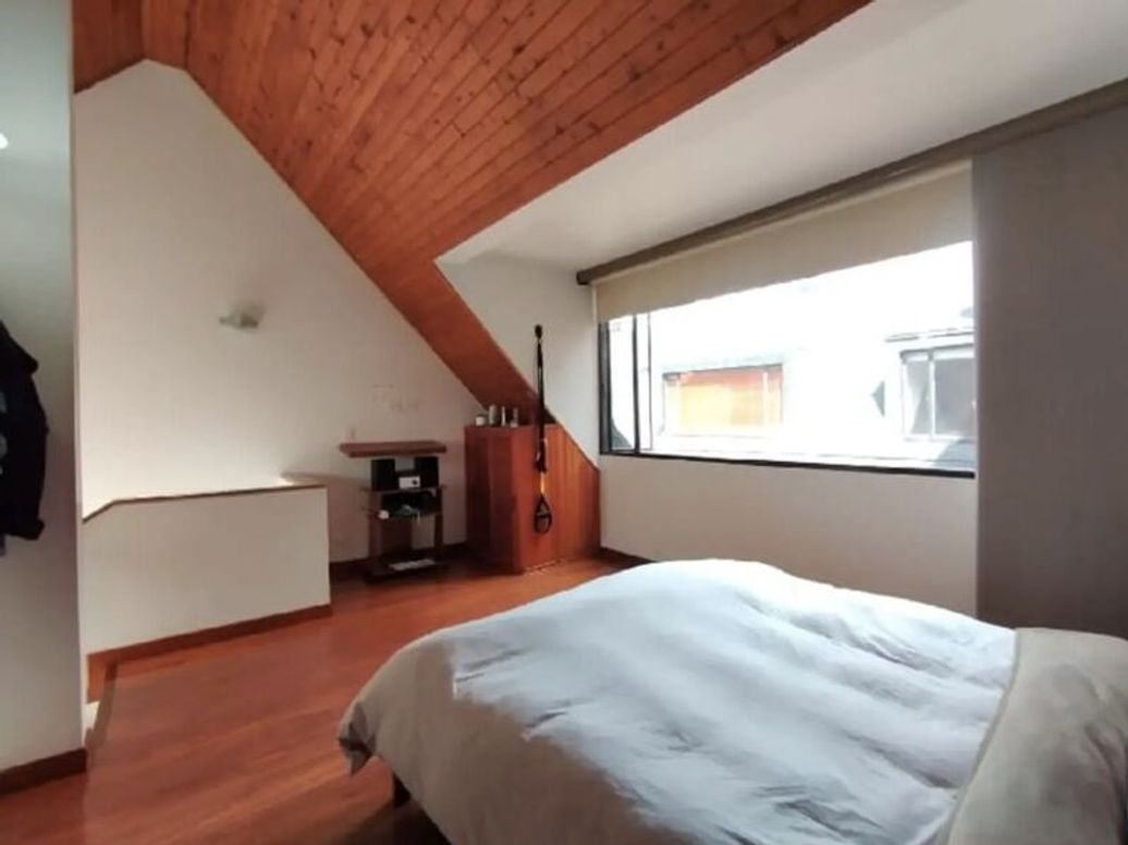 Casa de 3 alcobas en venta en San Patricio, Bogotá, 185 m² · foto 4 de 15