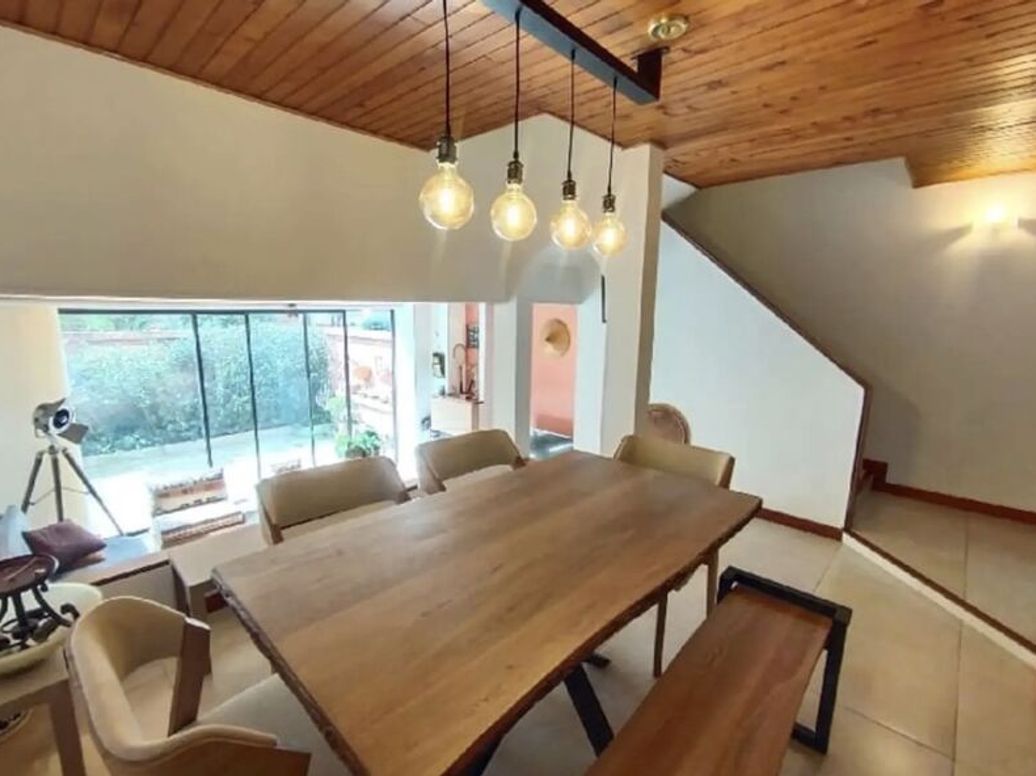 Casa de 3 alcobas en venta en San Patricio, Bogotá, 185 m² · foto 2 de 15