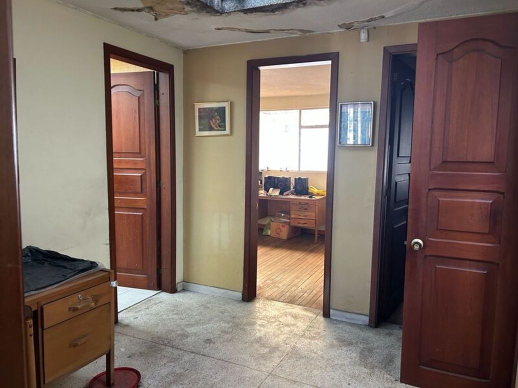 Casa de 5 alcobas en venta en Veraguas, Bogotá, 261 m² · foto 4 de 10