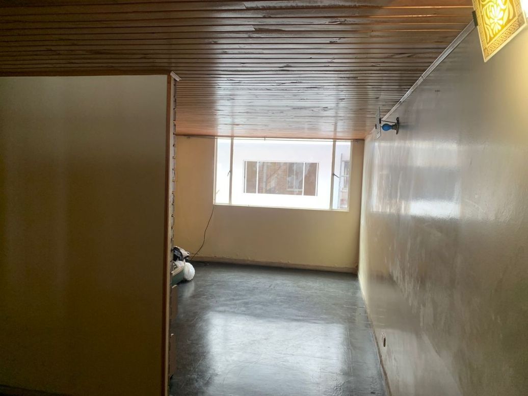Casa de 5 alcobas en venta en Los Ejidos, Bogotá, 150 m² · foto 2 de 12