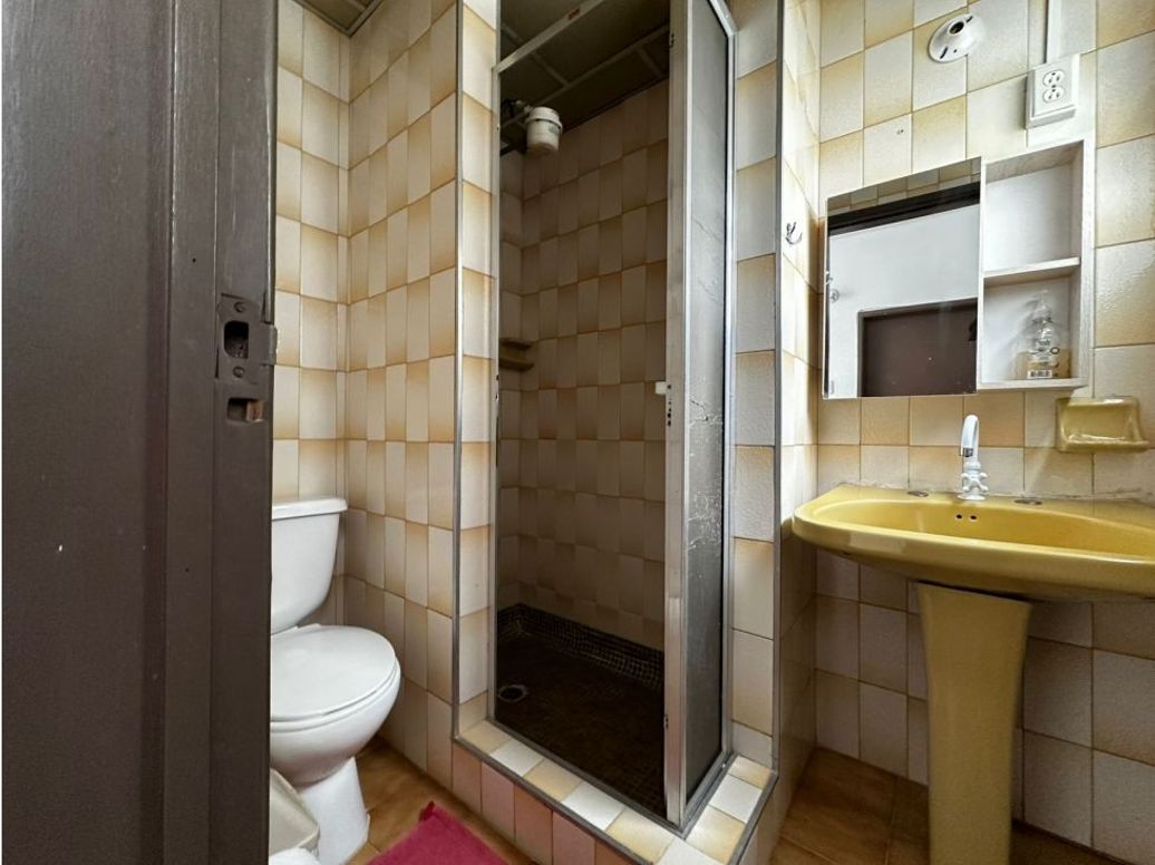 Casa de 8 alcobas en venta en Nicolas De Federman, Bogotá, 180 m² · foto 12 de 20
