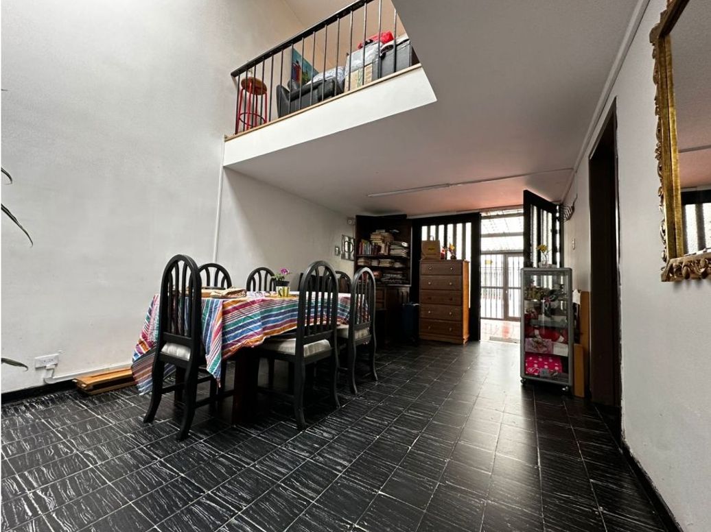 Casa de 8 alcobas en venta en Nicolas De Federman, Bogotá, 180 m² · foto 15 de 20