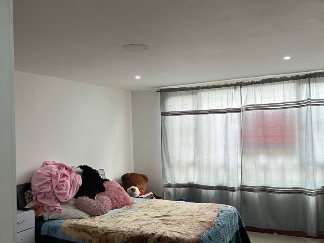 Casa de 4 alcobas en venta en Carimagua I Sector, Bogotá, 255 m² · foto 4 de 19