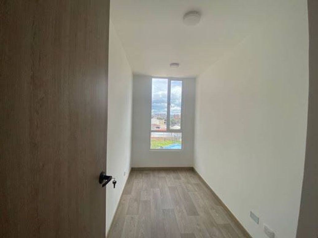 Apartamento de 2 alcobas en venta en El Vergel Occidental, Bogotá, 32 m² · foto 11 de 18