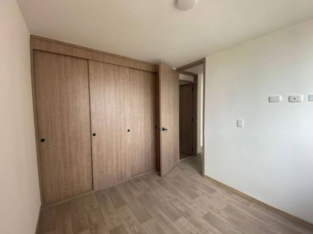 Apartamento de 2 alcobas en venta en El Vergel Occidental, Bogotá, 32 m² · foto 14 de 18