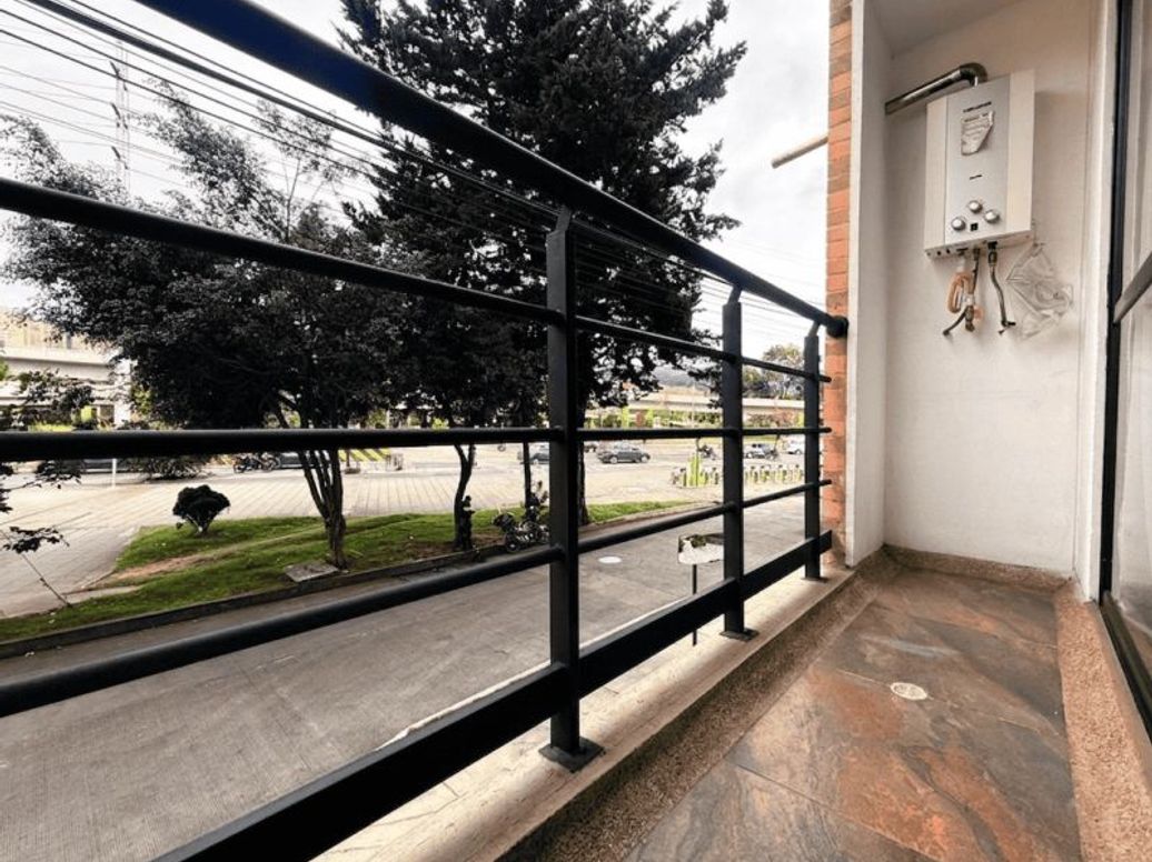 Apartaestudio en venta en La Castellana, Bogotá, 40 m² · foto 8 de 15