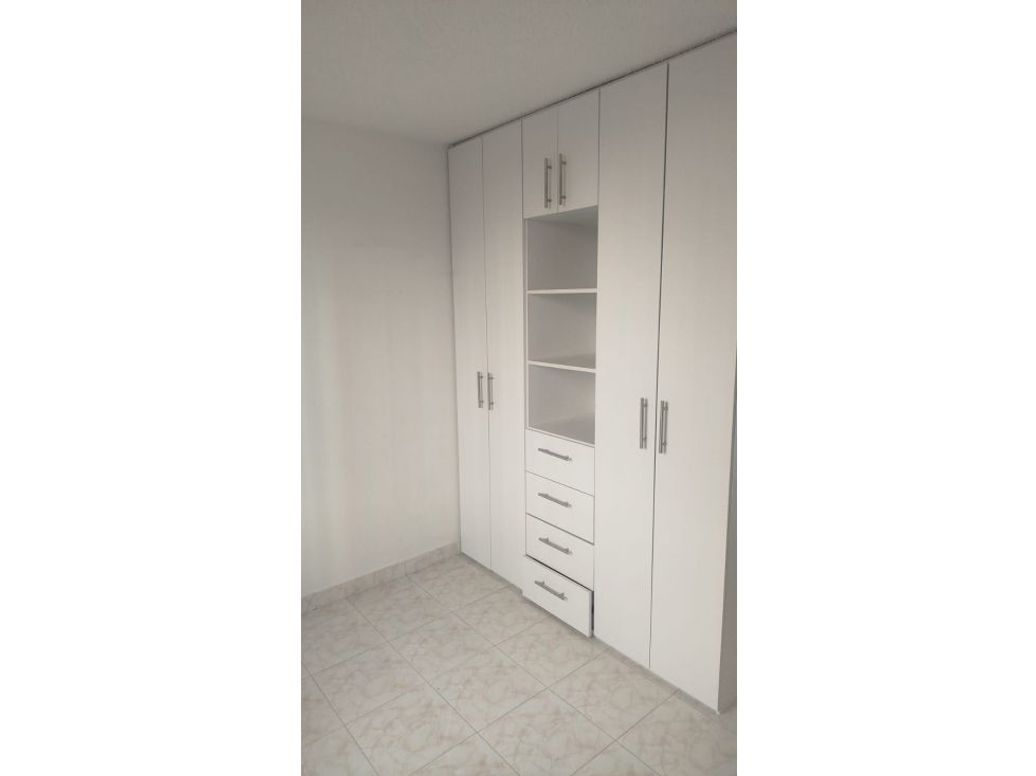 Apartamento de 2 alcobas en venta en Allantuz, Bogotá, 56 m² · foto 4 de 12