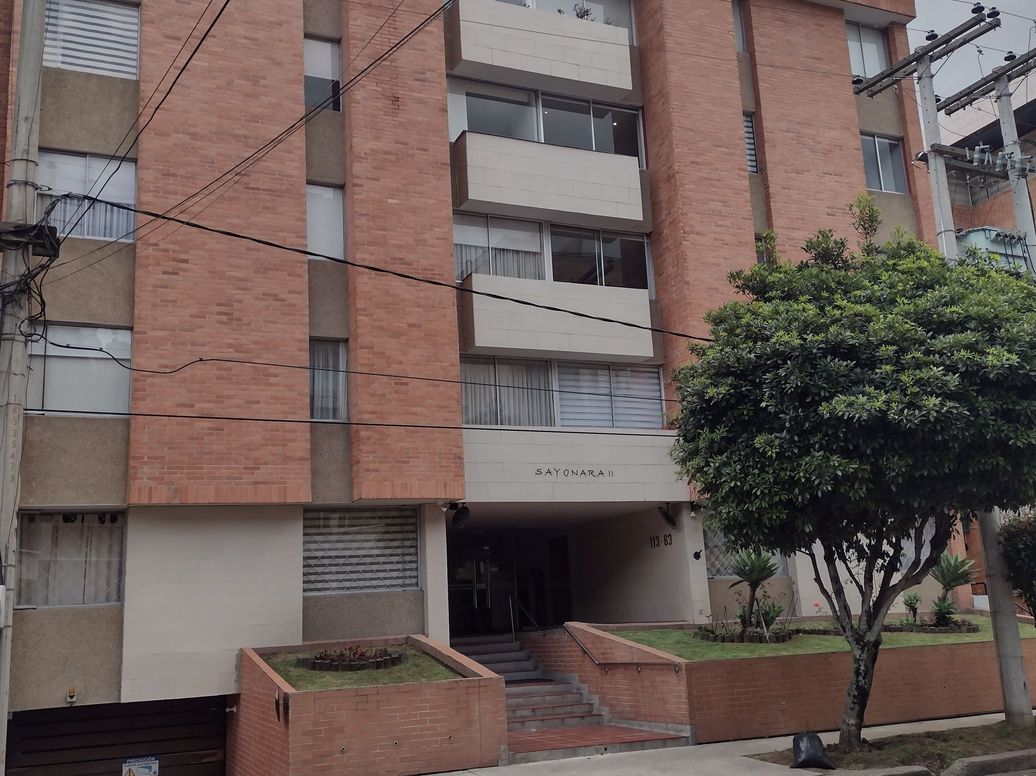 Apartamento de 3 alcobas en venta en Mochuelo Norte, Bogotá, 129 m² · foto 3 de 20