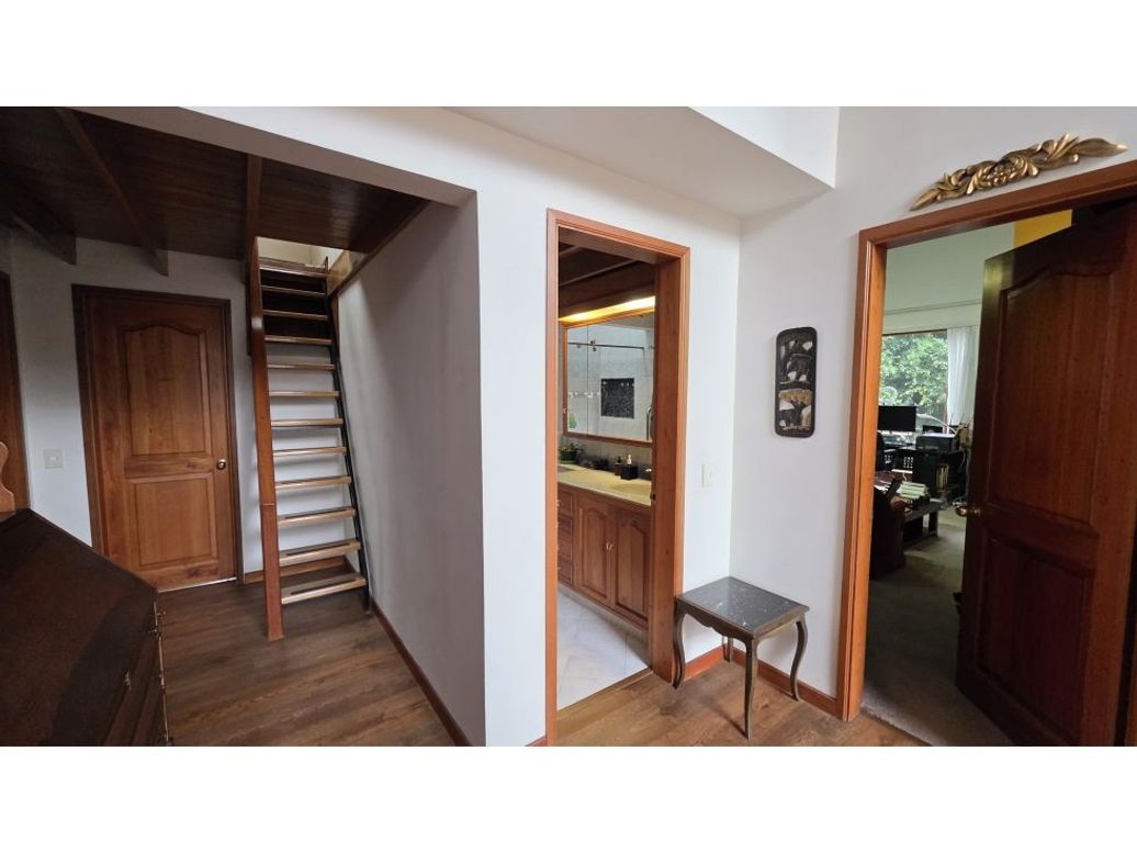 Apartaestudio en venta en San José De Bavaria, Bogotá, 450 m² · foto 18 de 20