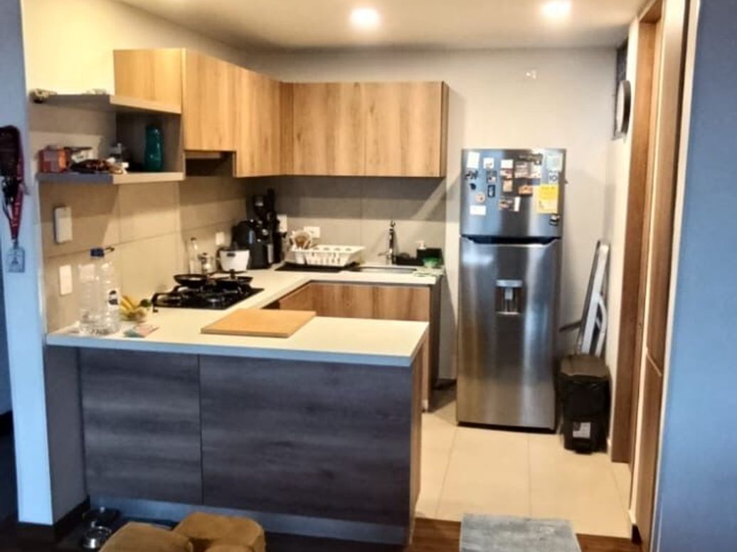 Apartamento de 3 alcobas en venta en Cantalejo, Bogotá, 80 m² · foto 3 de 14
