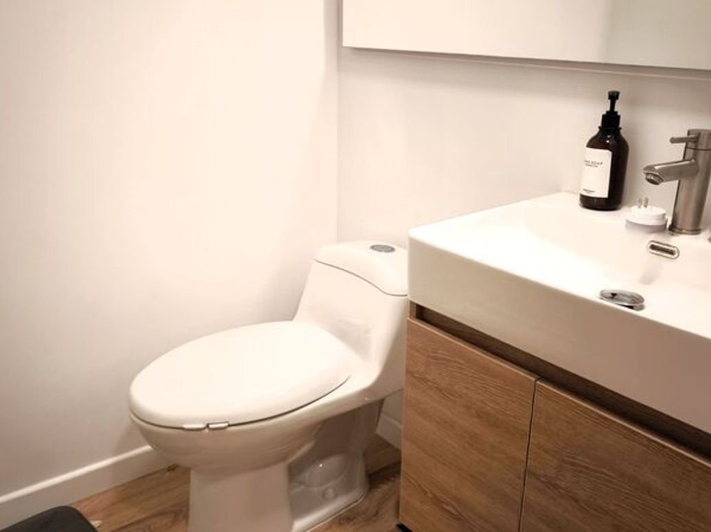 Apartamento de 2 alcobas en venta en Santa Barbara Oriental, Bogotá, 78 m² · foto 4 de 20
