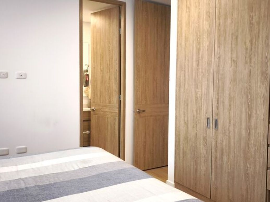 Apartamento de 2 alcobas en venta en Santa Barbara Oriental, Bogotá, 78 m² · foto 16 de 20