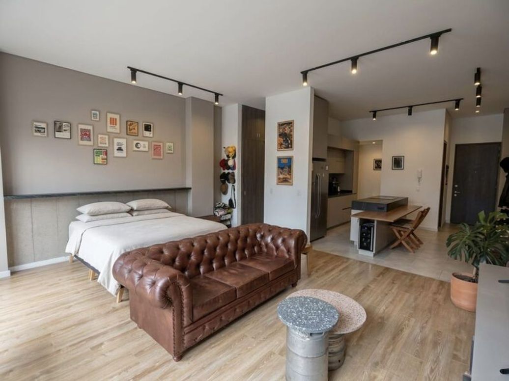 Apartamento de 1 alcoba en venta en Niza Norte, Bogotá, 65 m² · foto 2 de 8