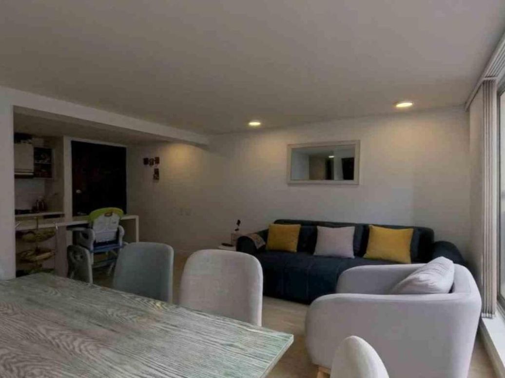 Apartamento de 3 alcobas en venta en Marsella, Bogotá, 61 m² · foto 2 de 20