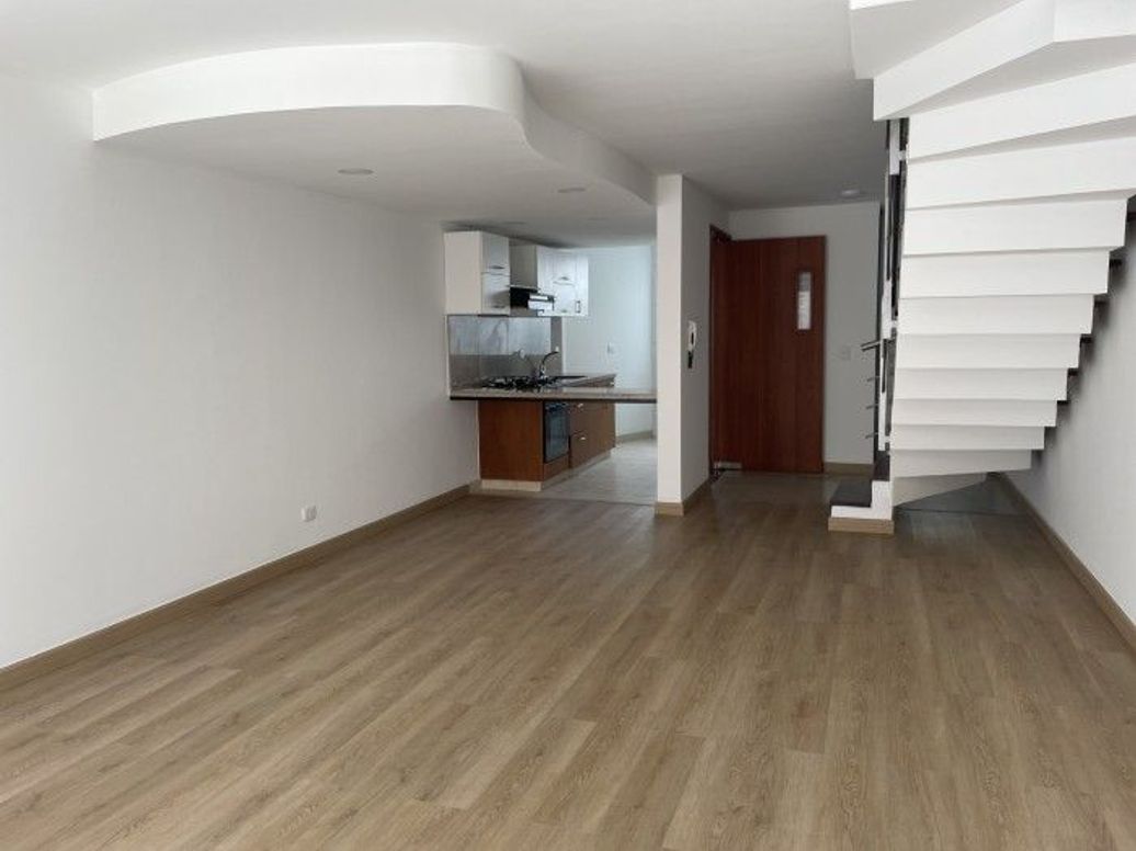 Casa de 3 alcobas en venta en El Batan, Bogotá, 119 m² · foto 4 de 20