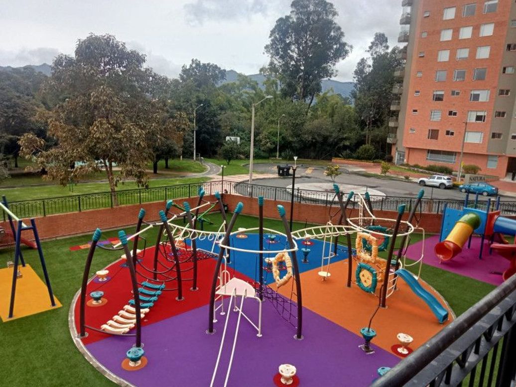Apartamento de 3 alcobas en venta en Ub. Cordoba Niza, Bogotá, 156 m² · foto 20 de 20