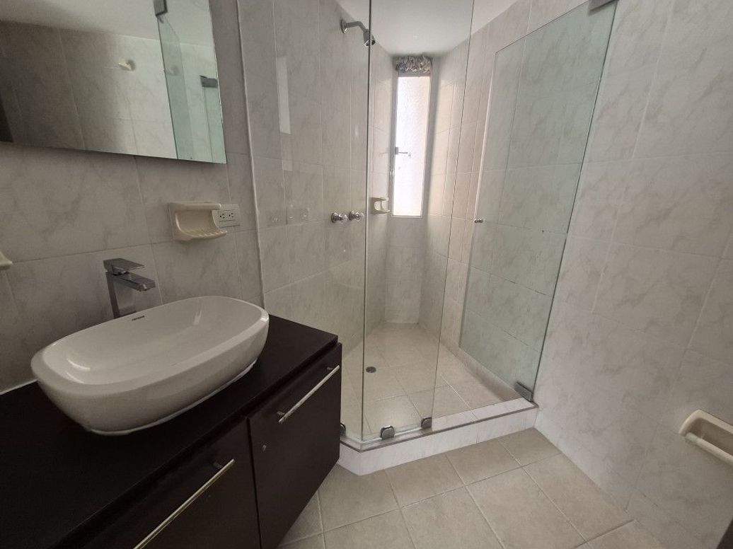 Apartamento de 3 alcobas en venta en Molinos Norte, Bogotá, 134 m² · foto 15 de 20