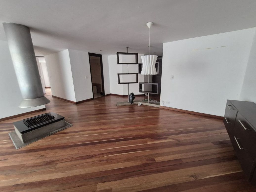 Apartamento de 3 alcobas en venta en Molinos Norte, Bogotá, 134 m² · foto 6 de 20