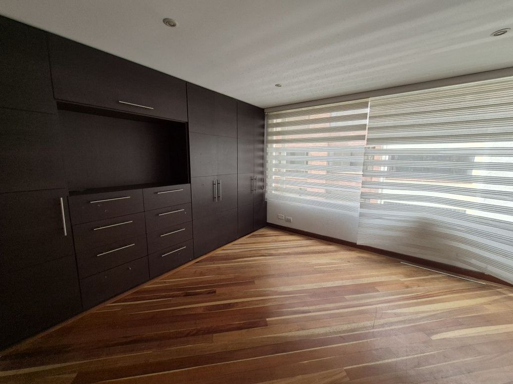 Apartamento de 3 alcobas en venta en Molinos Norte, Bogotá, 134 m² · foto 16 de 20