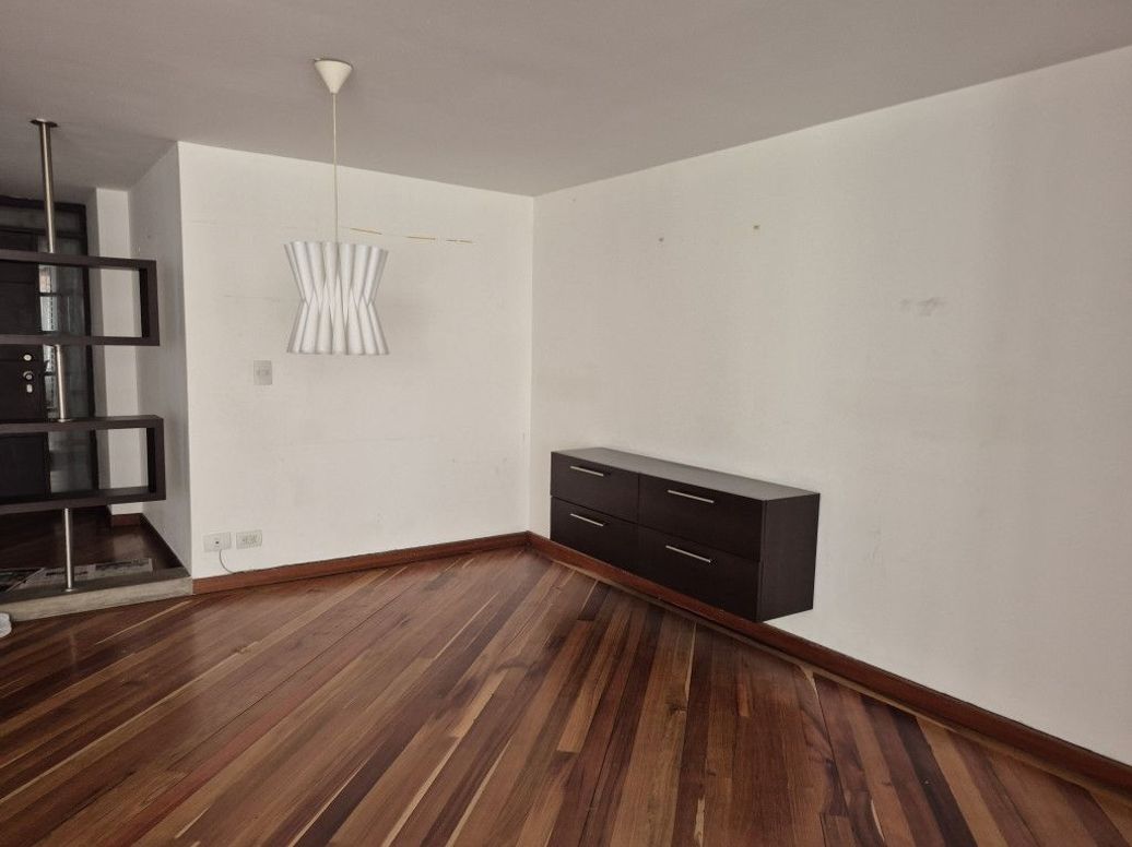 Apartamento de 3 alcobas en venta en Molinos Norte, Bogotá, 134 m² · foto 4 de 20