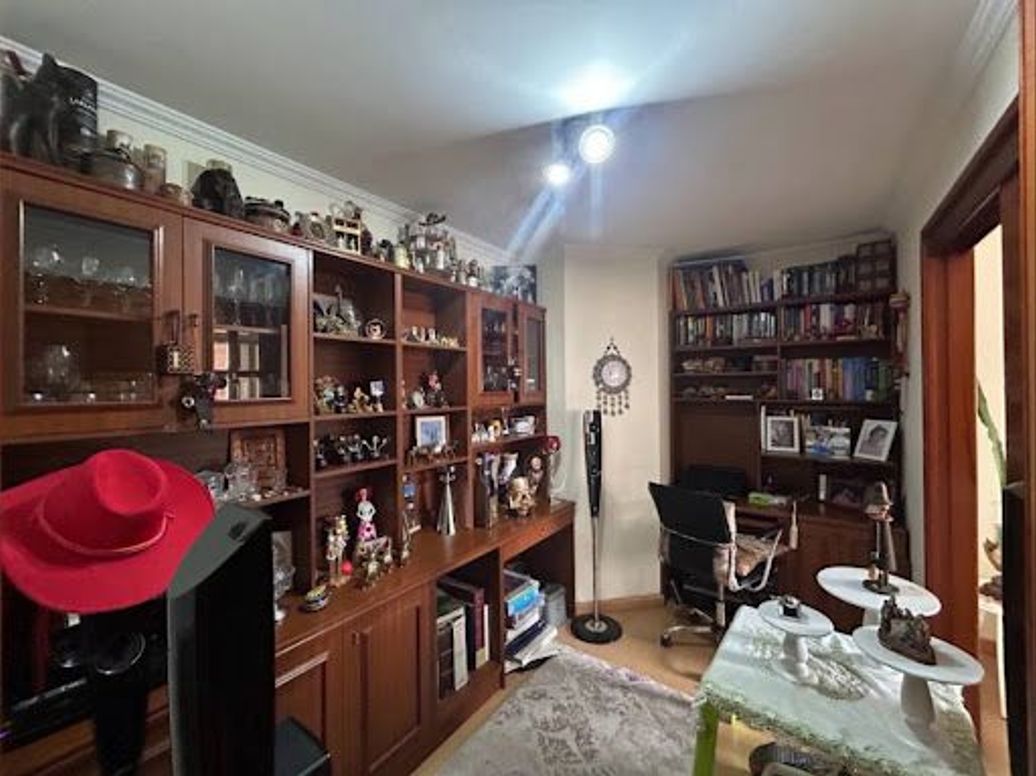 Apartamento de 3 alcobas en venta en Cedritos, Bogotá, 109 m² · foto 4 de 20