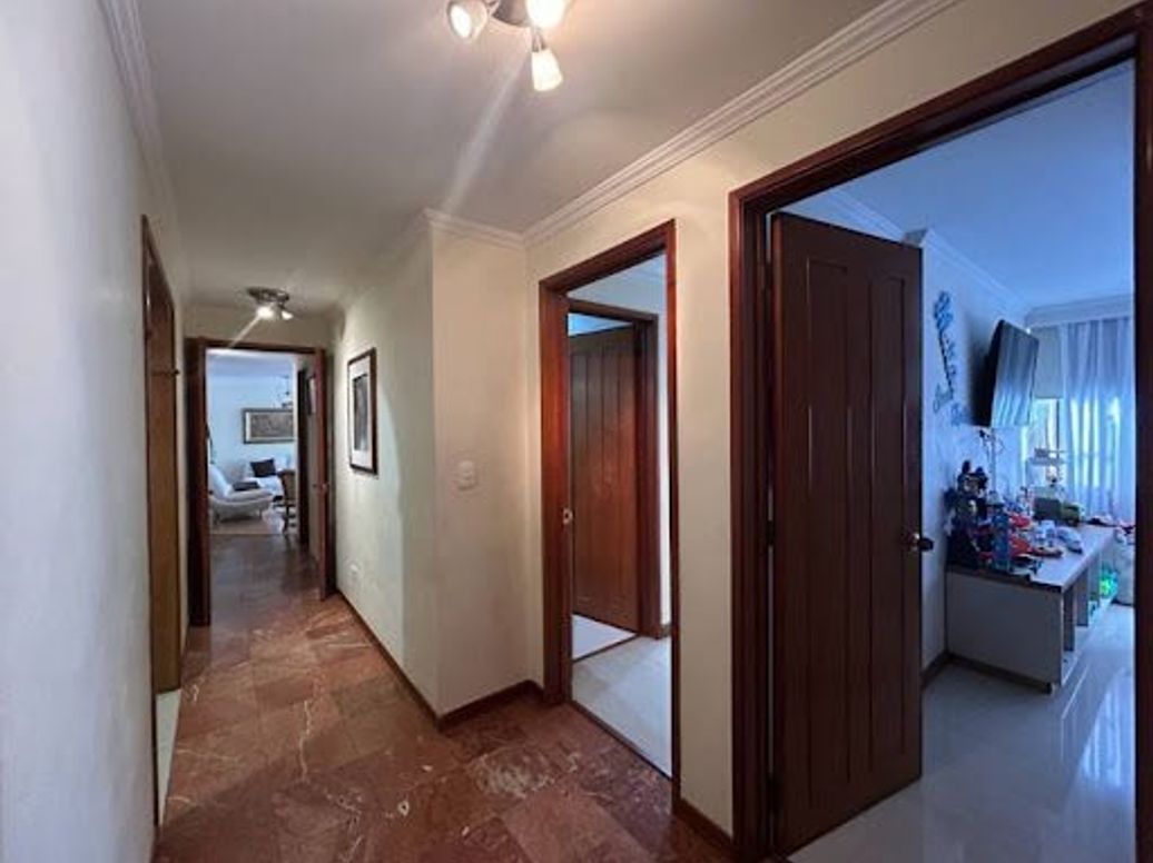 Apartamento de 3 alcobas en venta en Cedritos, Bogotá, 109 m² · foto 17 de 20