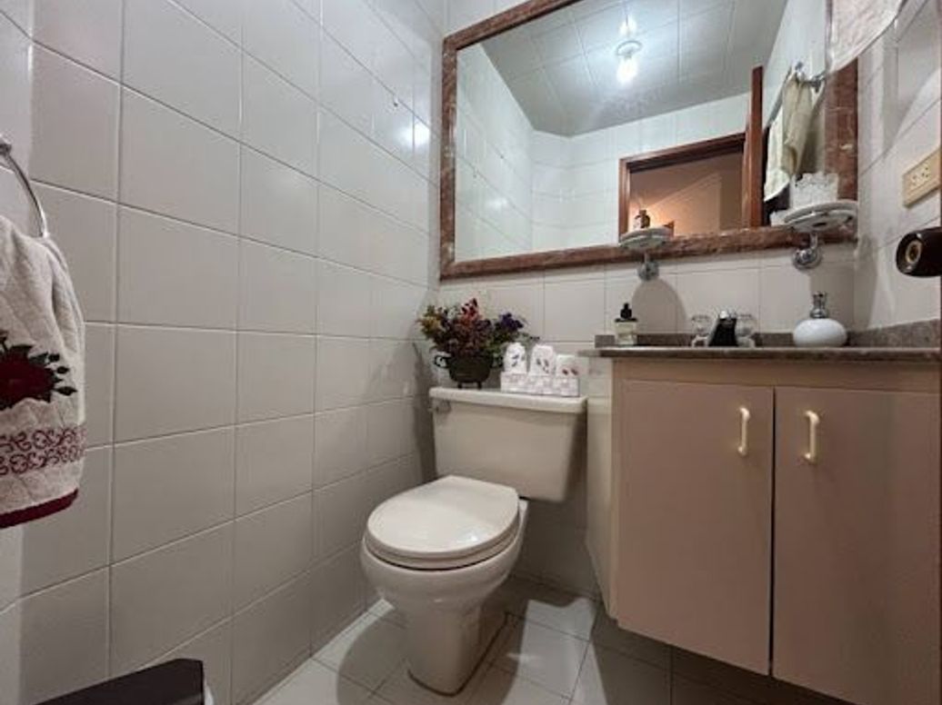 Apartamento de 3 alcobas en venta en Cedritos, Bogotá, 109 m² · foto 6 de 20