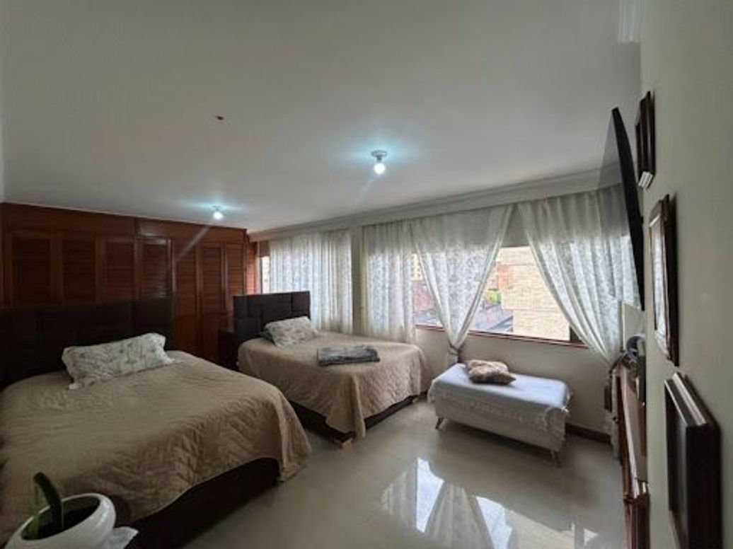 Apartamento de 3 alcobas en venta en Cedritos, Bogotá, 109 m² · foto 12 de 20