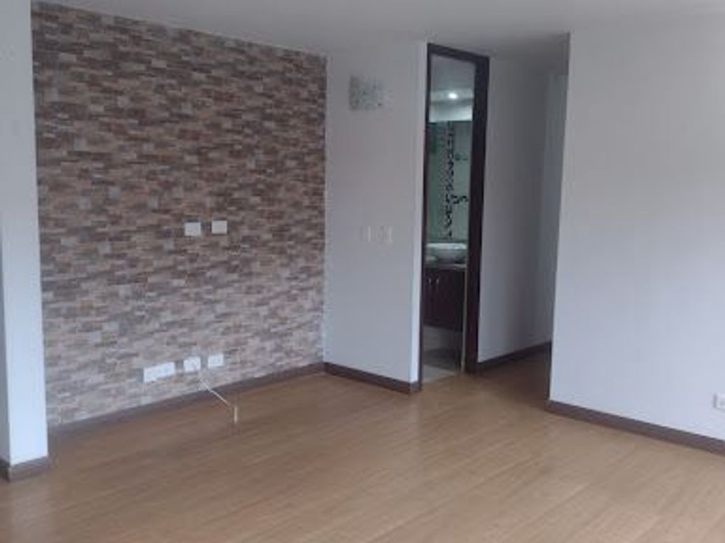 Apartamento de 3 alcobas en venta en Villas De Granada, Bogotá, 70 m² · foto 10 de 20