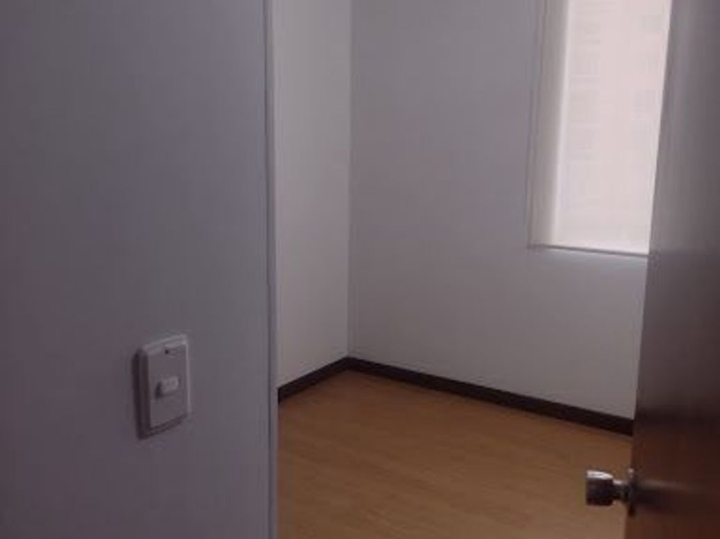 Apartamento de 3 alcobas en venta en Villas De Granada, Bogotá, 70 m² · foto 18 de 20