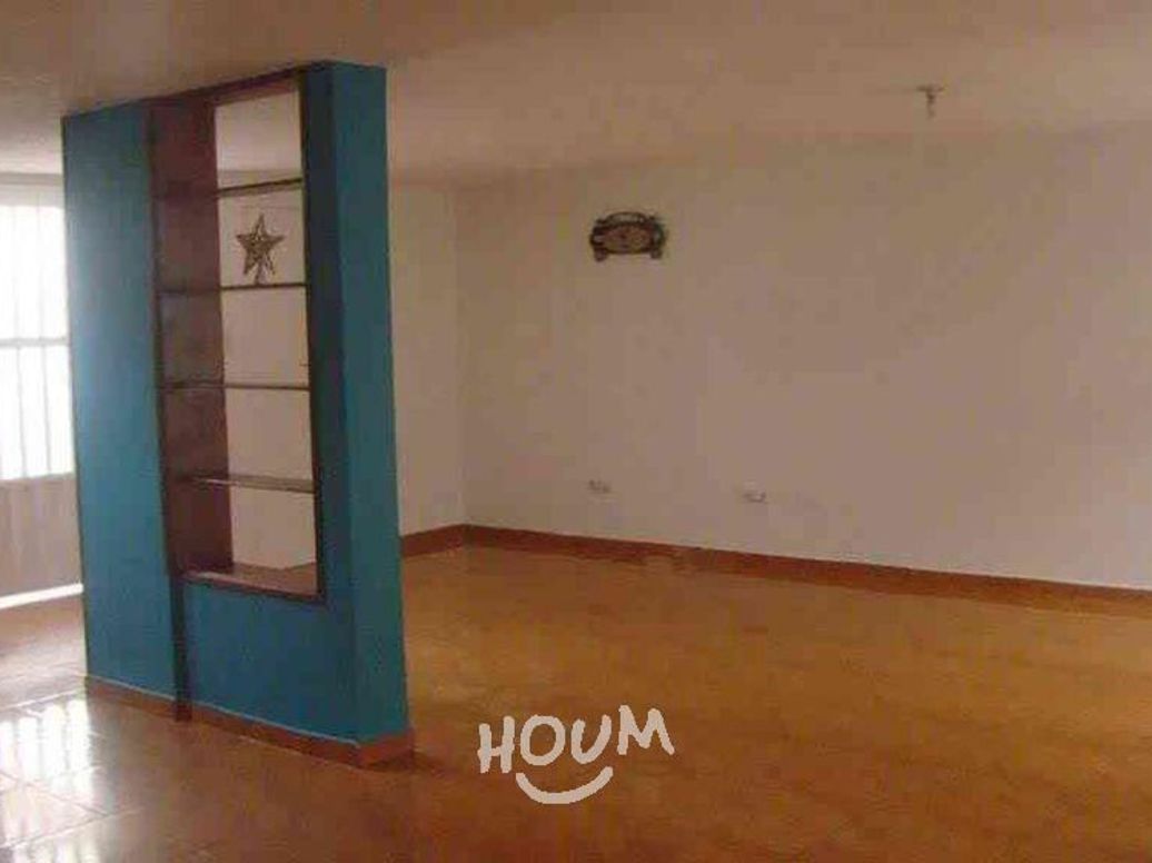 Casa de 9 alcobas en venta en Normandía, Bogotá, 485 m² · foto 9 de 19