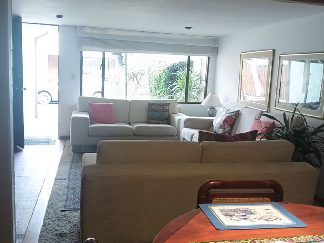 Casa de 5 alcobas en venta en Acacias Usaquen, Bogotá, 182 m² · foto 14 de 20