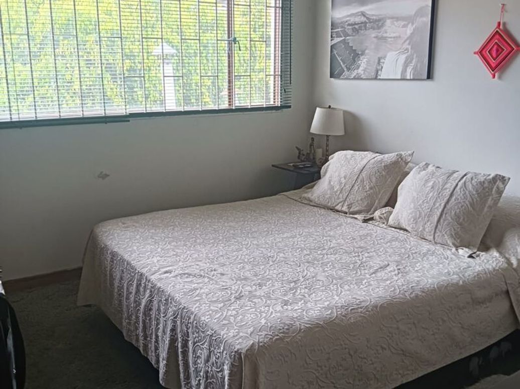 Casa de 5 alcobas en venta en Acacias Usaquen, Bogotá, 182 m² · foto 17 de 20
