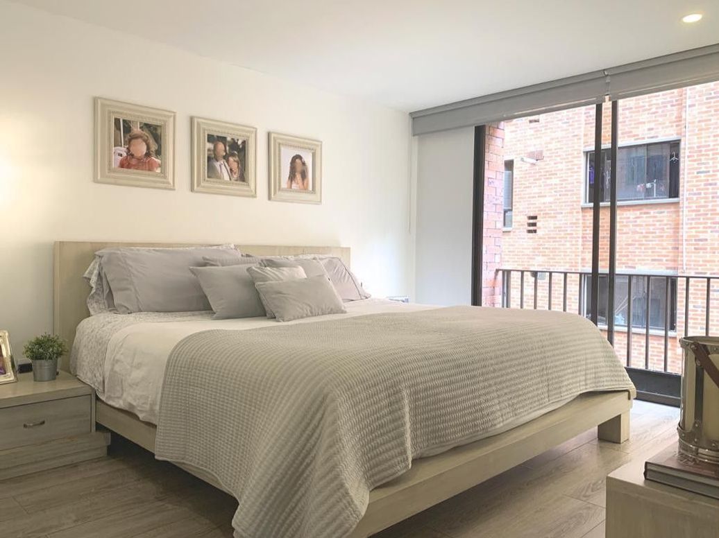 Apartamento de 3 alcobas en venta en La Cabrera, Bogotá, 149 m² · foto 6 de 10