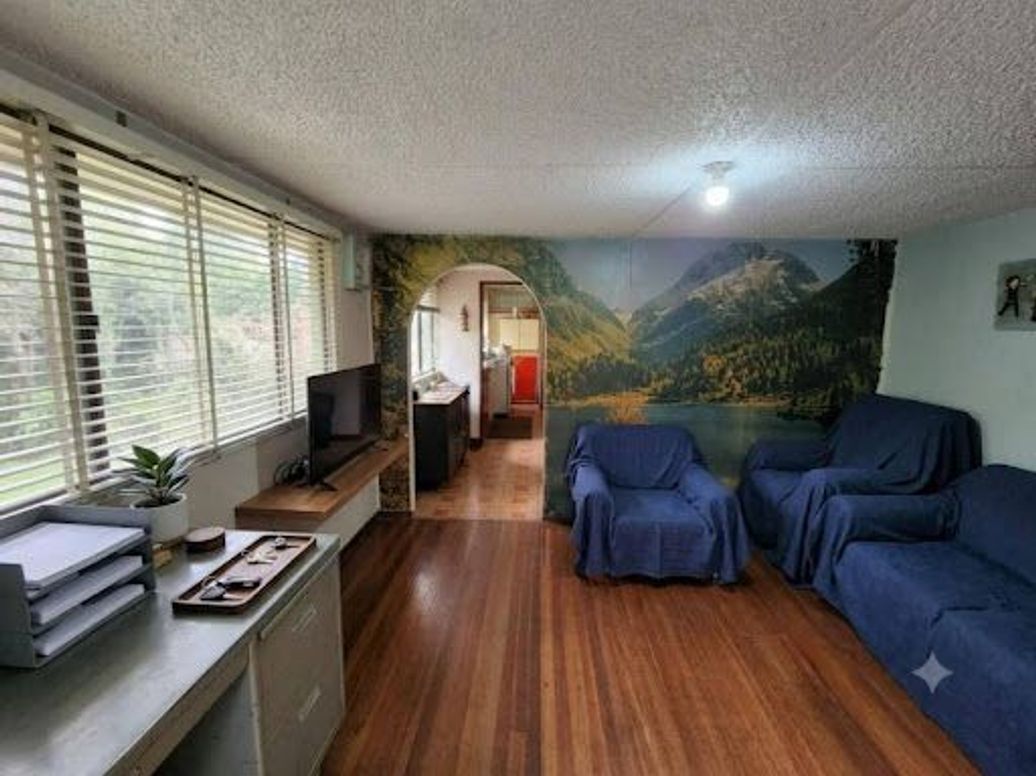 Casa de 7 alcobas en venta en El Carmen, Bogotá, 197 m² · foto 4 de 18