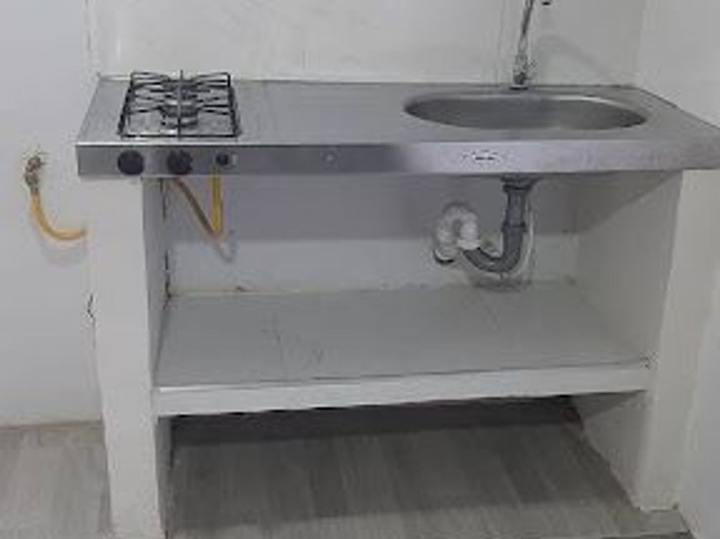 Casa de 6 alcobas en venta en Lombardía, Bogotá, 110 m² · foto 18 de 18