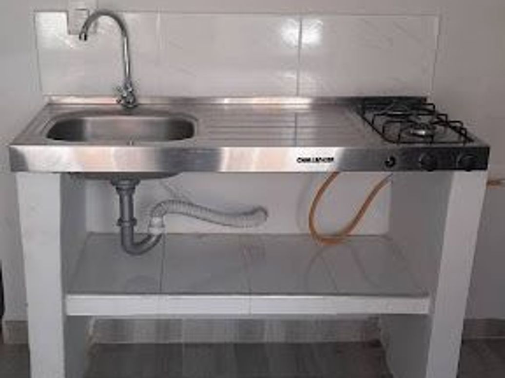 Casa de 6 alcobas en venta en Lombardía, Bogotá, 110 m² · foto 3 de 18