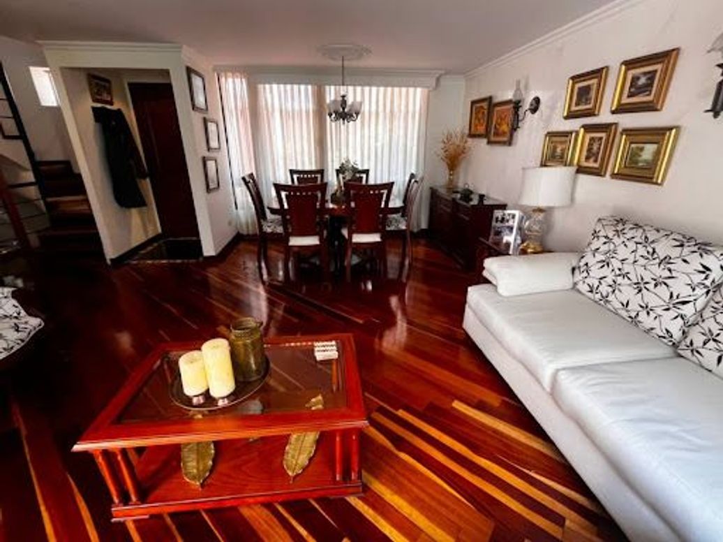 Casa de 3 alcobas en venta en Colina Campestre, Bogotá, 167 m² · foto 6 de 20
