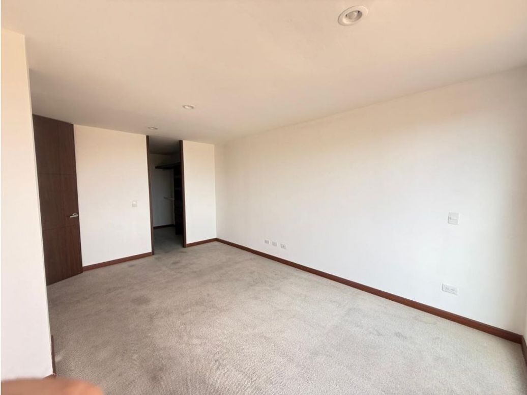 Apartamento de 4 alcobas en venta en Popular Modelo, Bogotá, 120 m² · foto 12 de 20