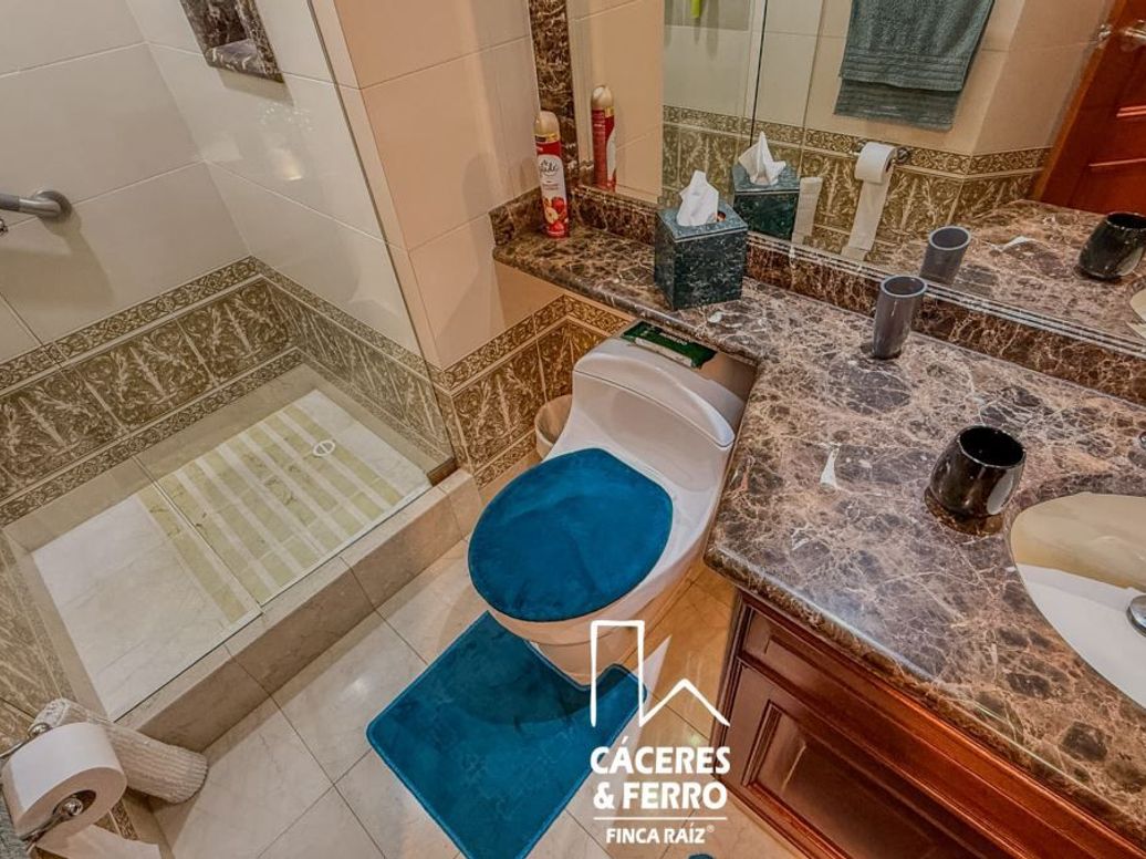 Apartamento de 3 alcobas en venta en Bosque De Pinos, Bogotá, 280 m² · foto 16 de 20