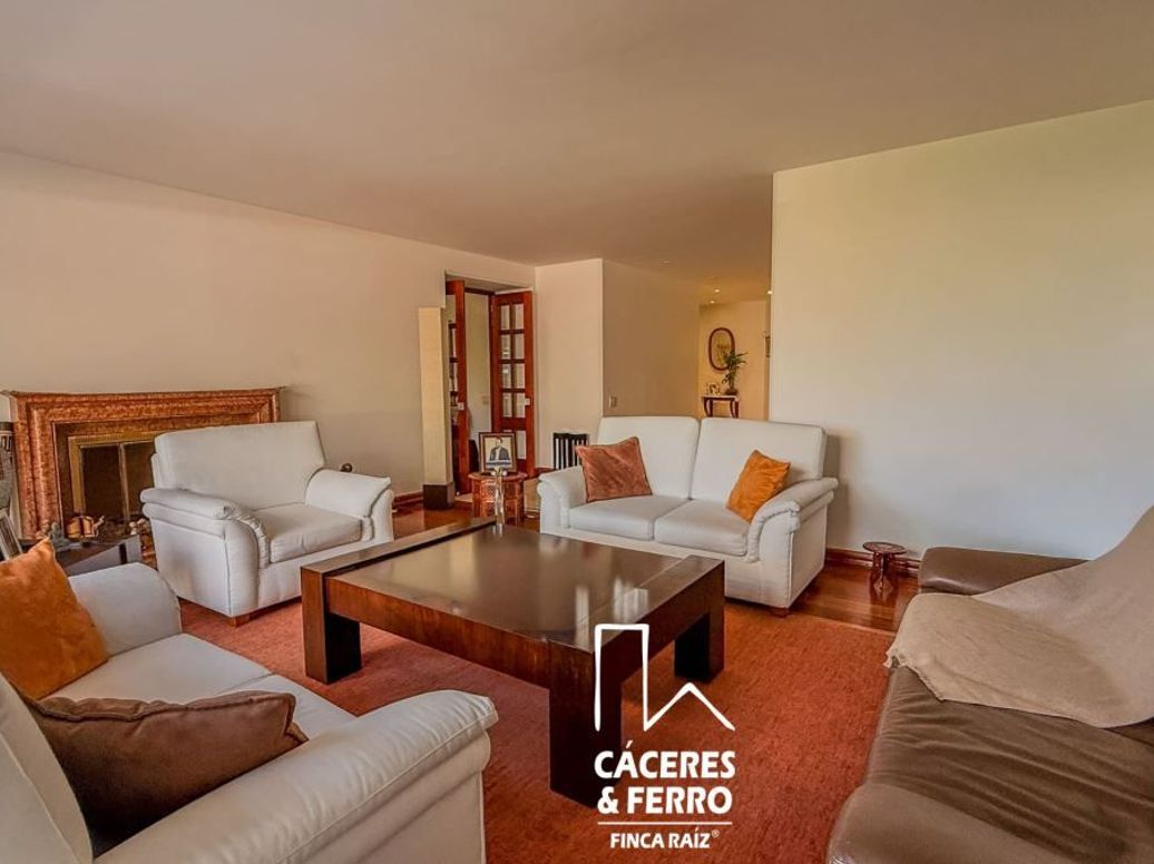 Apartamento de 3 alcobas en venta en Bosque De Pinos, Bogotá, 280 m² · foto 6 de 20